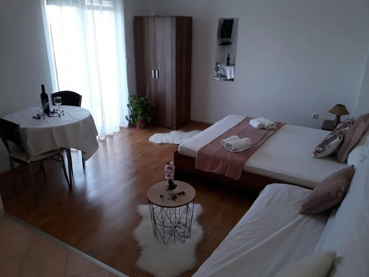 Apartmani Marino Privlaka  Apartament